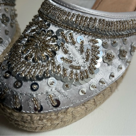 Beautiful Yellow Box Kina Slip On Shoes Sequin Silver Platform Wedge Heel Size 9 - Picture 3 of 12